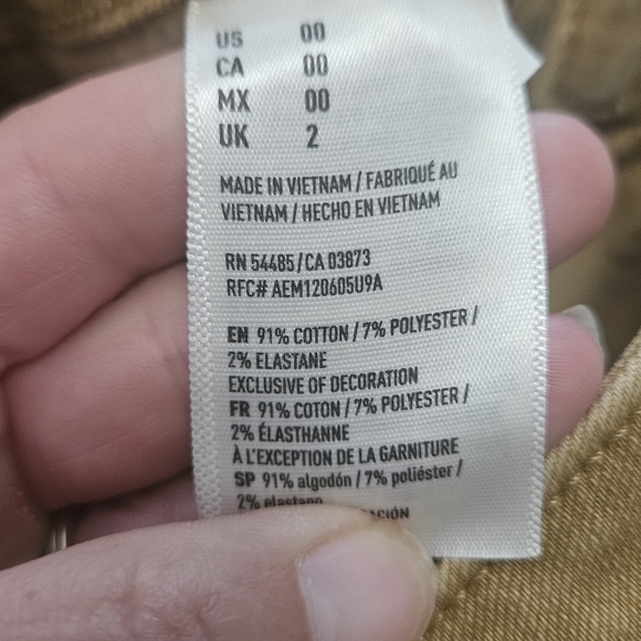 AMERICAN EAGLE High Rise Shortie Super Stretch In Golden Khaki. Size 00 NWT - Picture 2 of 11